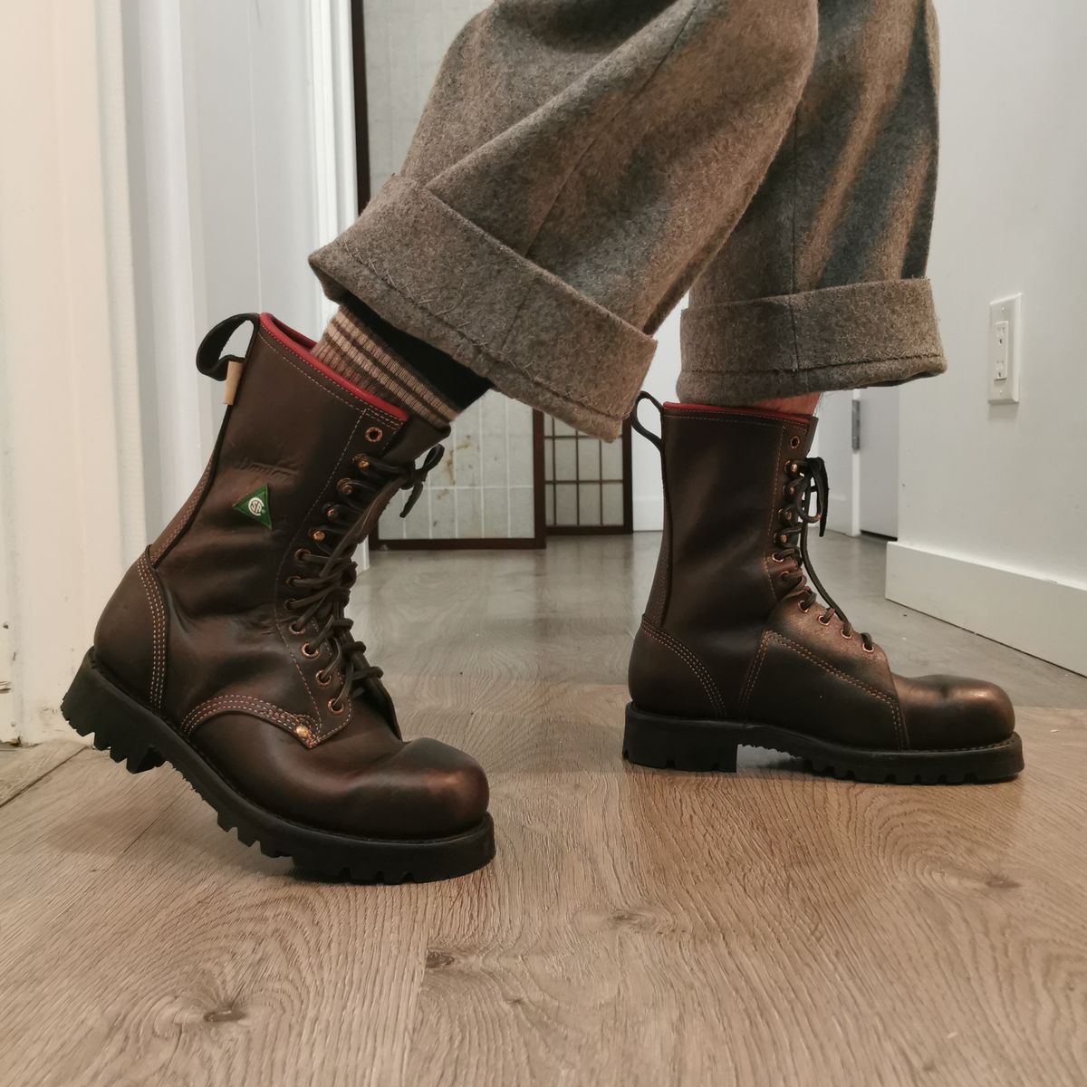 Photo by walkaboot on October 1, 2025 of the Dayton Boots 6410 CSA OHM Line Boot in Black Oil Tan.