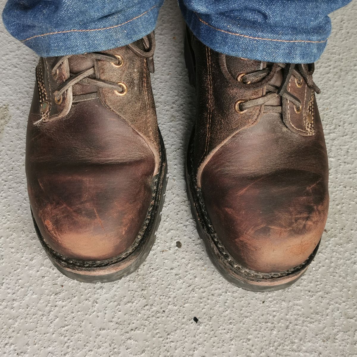 Photo by walkaboot on October 8, 2025 of the Dayton Boots 6410 CSA OHM Line Boot in Black Oil Tan.