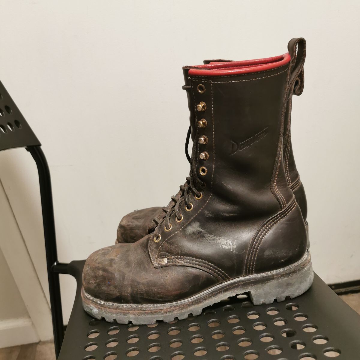 Photo by walkaboot on December 5, 2025 of the Dayton Boots 6410 CSA OHM Line Boot in Black Oil Tan.