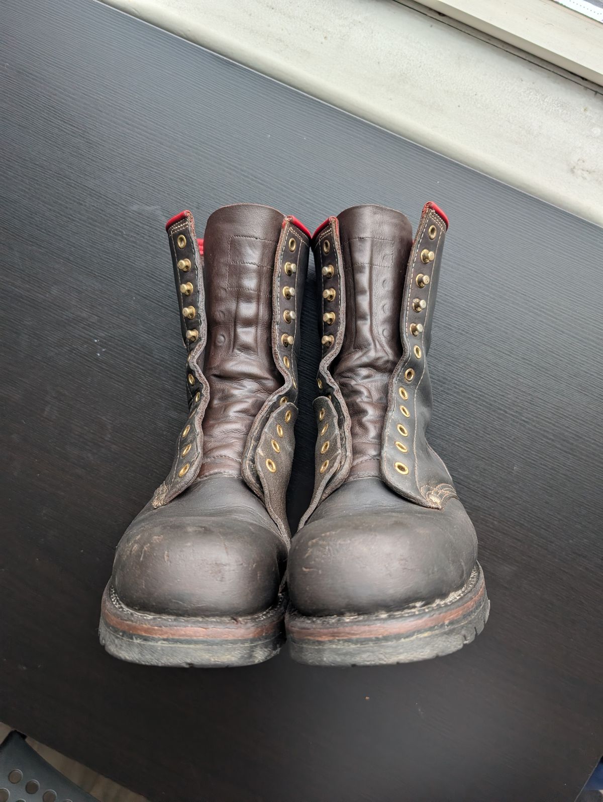 Photo by walkaboot on December 28, 2025 of the Dayton Boots 6410 CSA OHM Line Boot in Black Oil Tan.