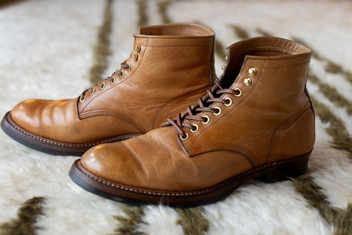 Photo by Tipples_and_drams on March 4, 2025 of the Y'2 Leather Work Boot in Kakishibu Horse (KS-02).