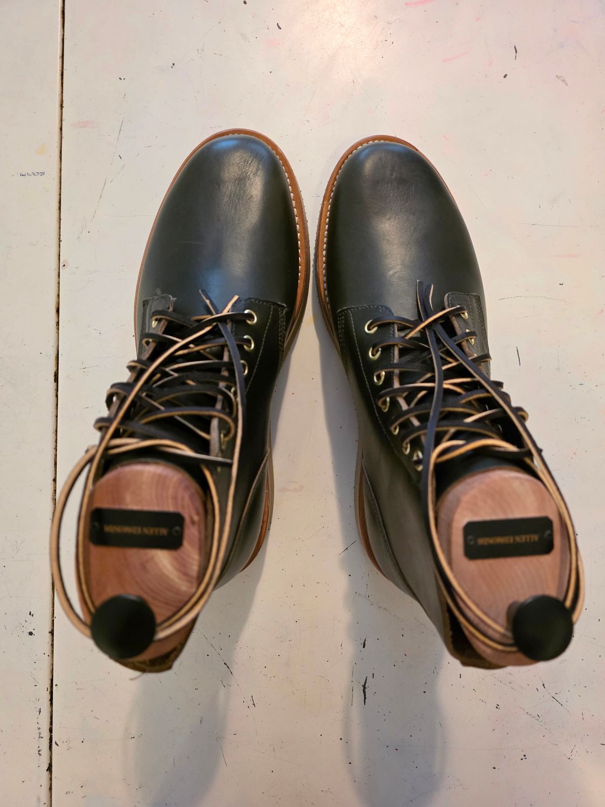 Photo by J.III on May 30, 2026 of the Oak Street Bootmakers Field Boot in Horween Greener Pastures Chromexcel.