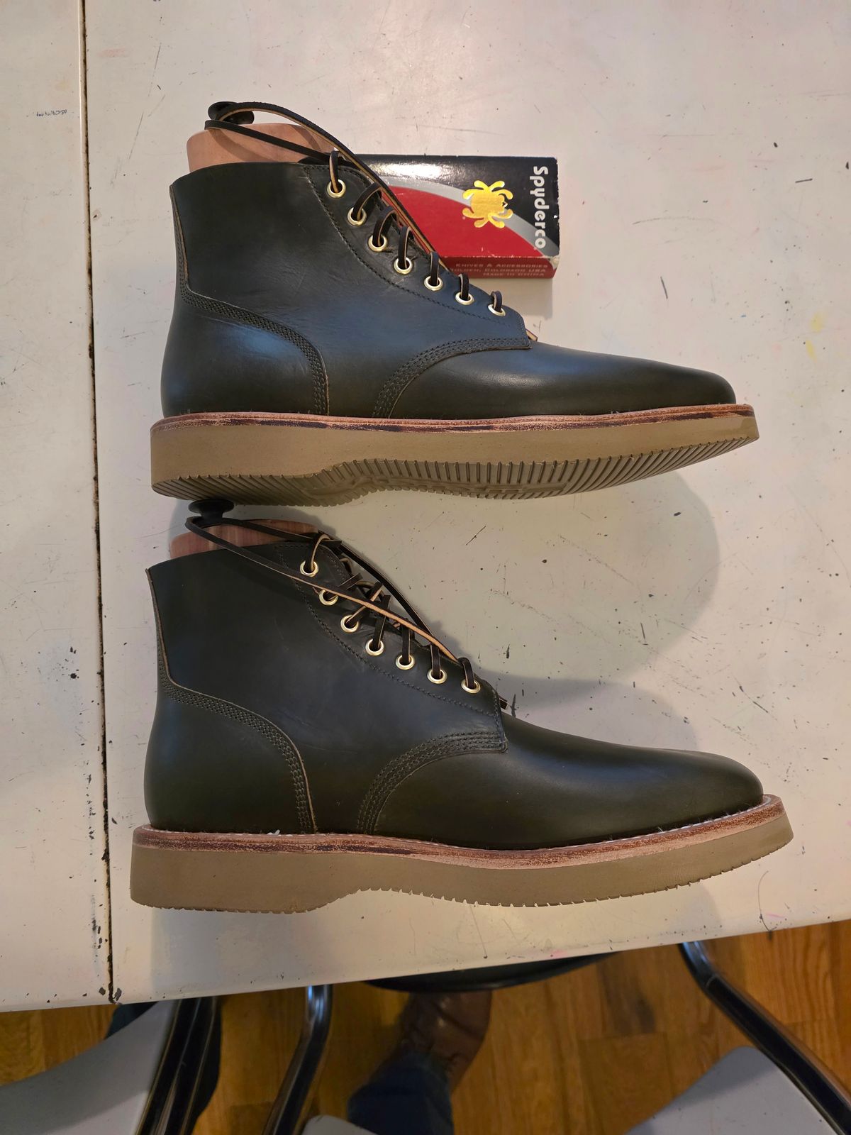 Photo by J.III on May 30, 2026 of the Oak Street Bootmakers Field Boot in Horween Greener Pastures Chromexcel.