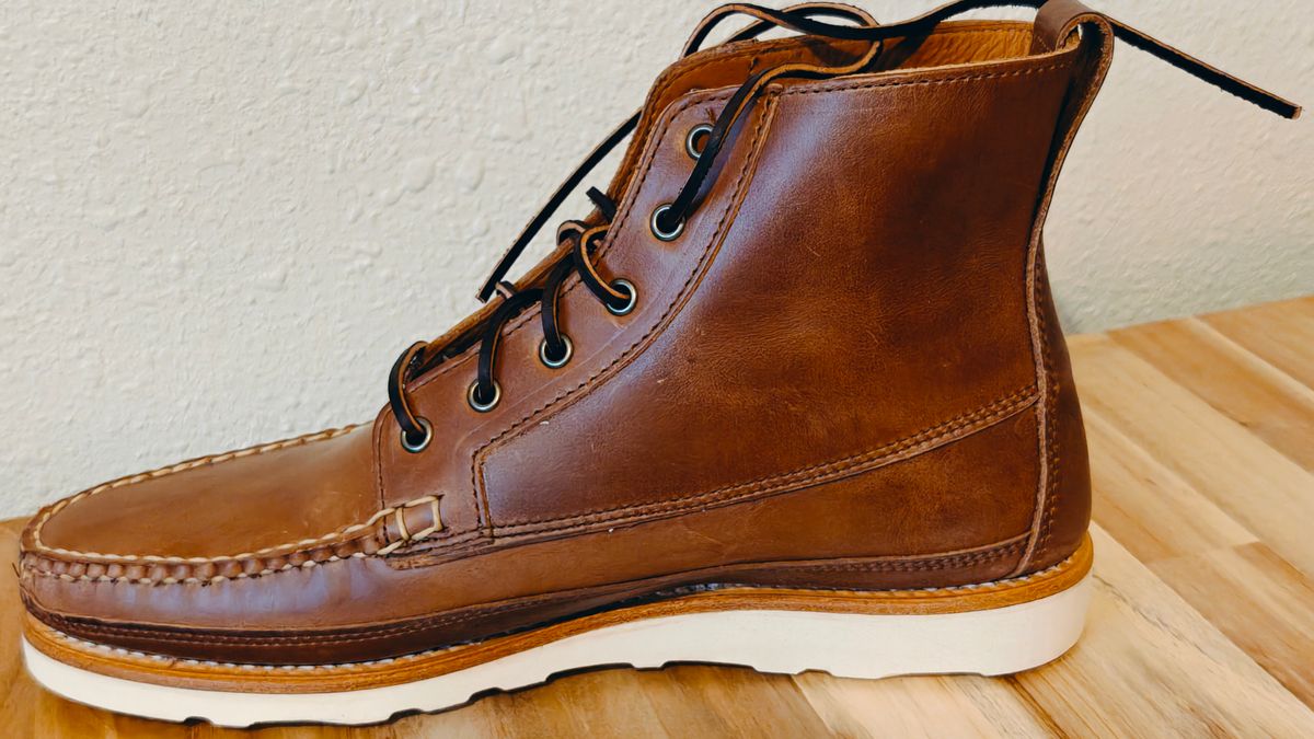 Photo by magpie on February 13, 2025 of the Rancourt & Co. Harrison Boot Redux in Horween Natural Chromexcel.