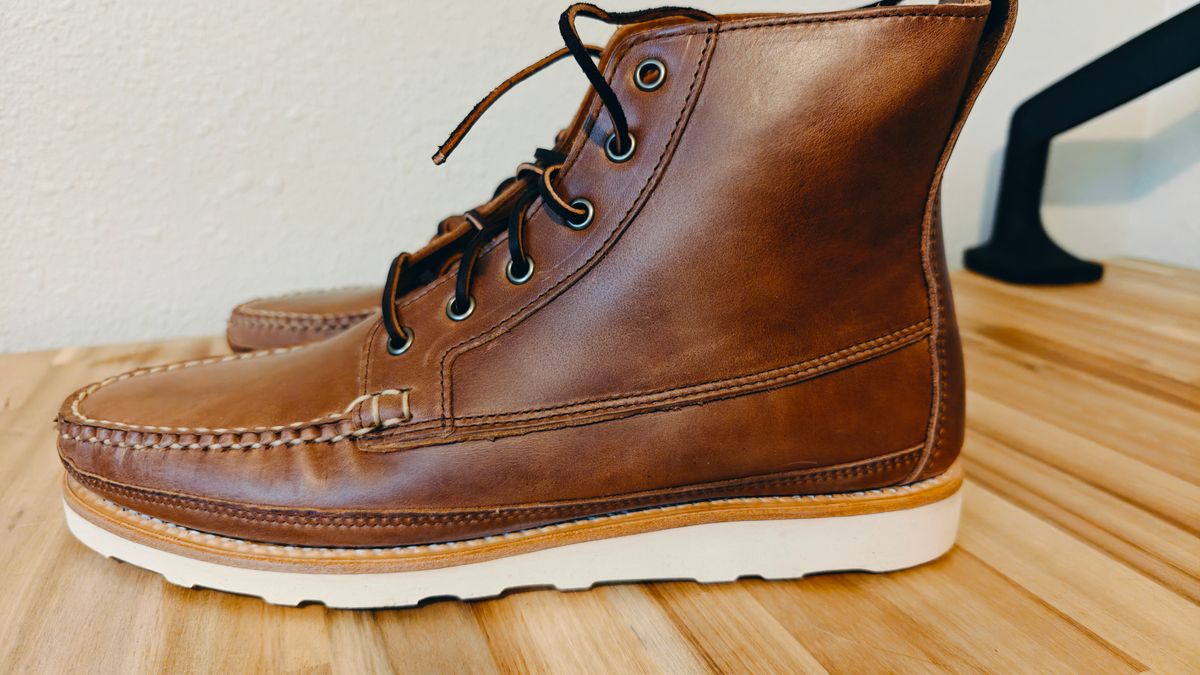 Photo by magpie on February 13, 2025 of the Rancourt & Co. Harrison Boot Redux in Horween Natural Chromexcel.