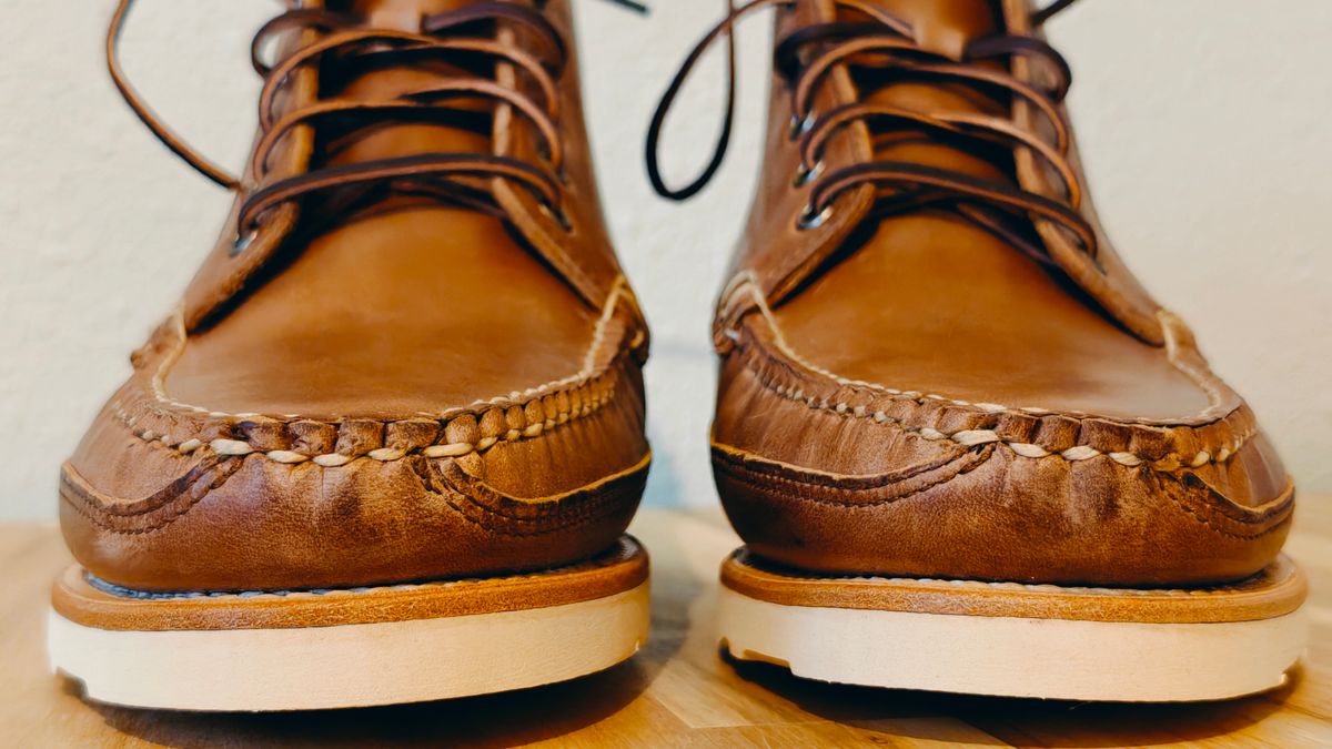 Photo by magpie on February 13, 2025 of the Rancourt & Co. Harrison Boot Redux in Horween Natural Chromexcel.