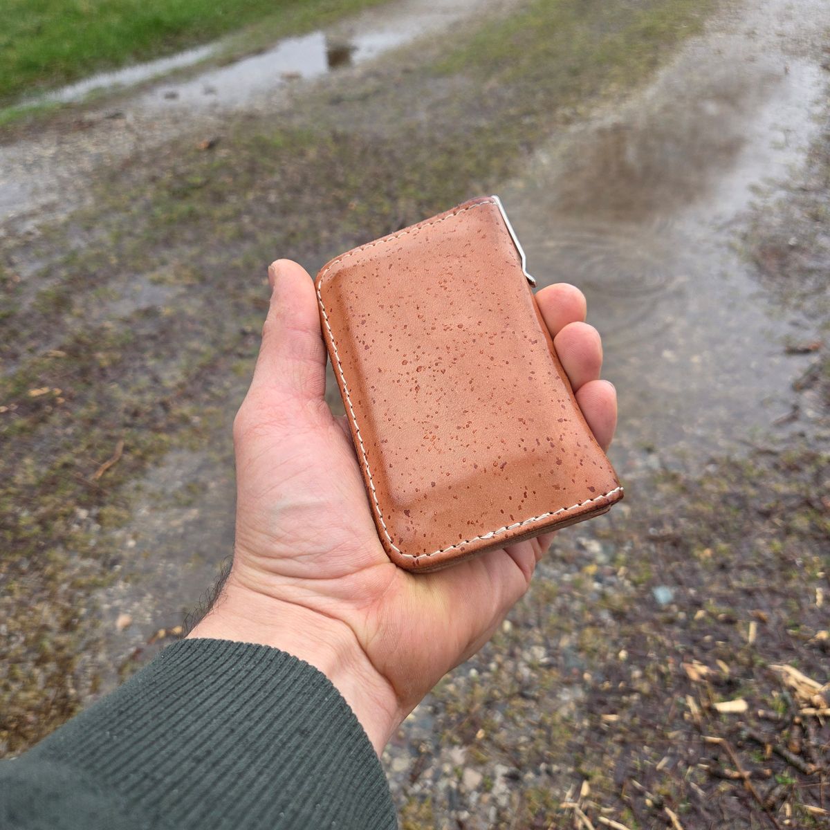 Photo by curtisheinze on April 4, 2026 of the Stock & Barrel Co NO.52 in Wickett & Craig Oak Skirting.