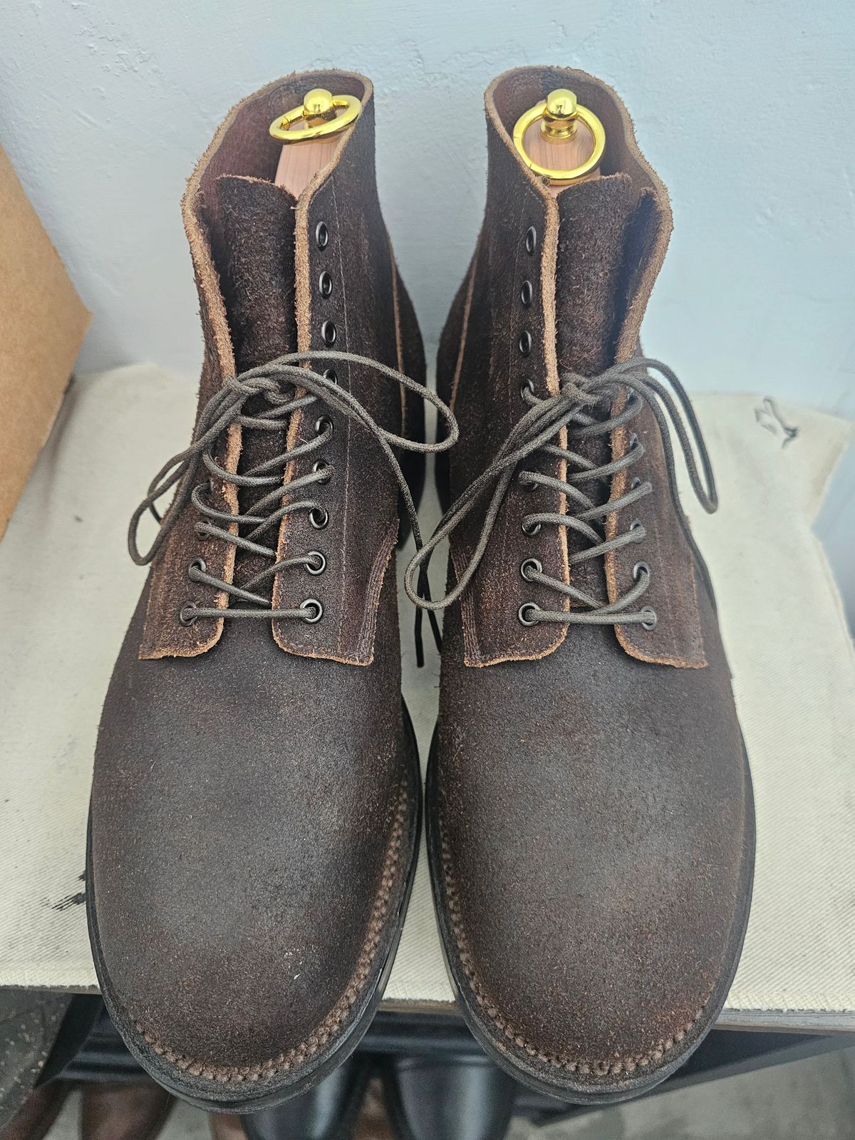 Photo by Tomlin on March 20, 2026 of the Viberg N1 Boot in Washed Brown Waxed Flesh.