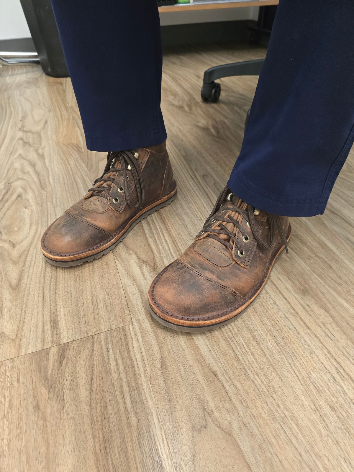 Photo by yunghomie on February 27, 2026 of the Jim Green African Ranger Barefoot Boot in Bronco.