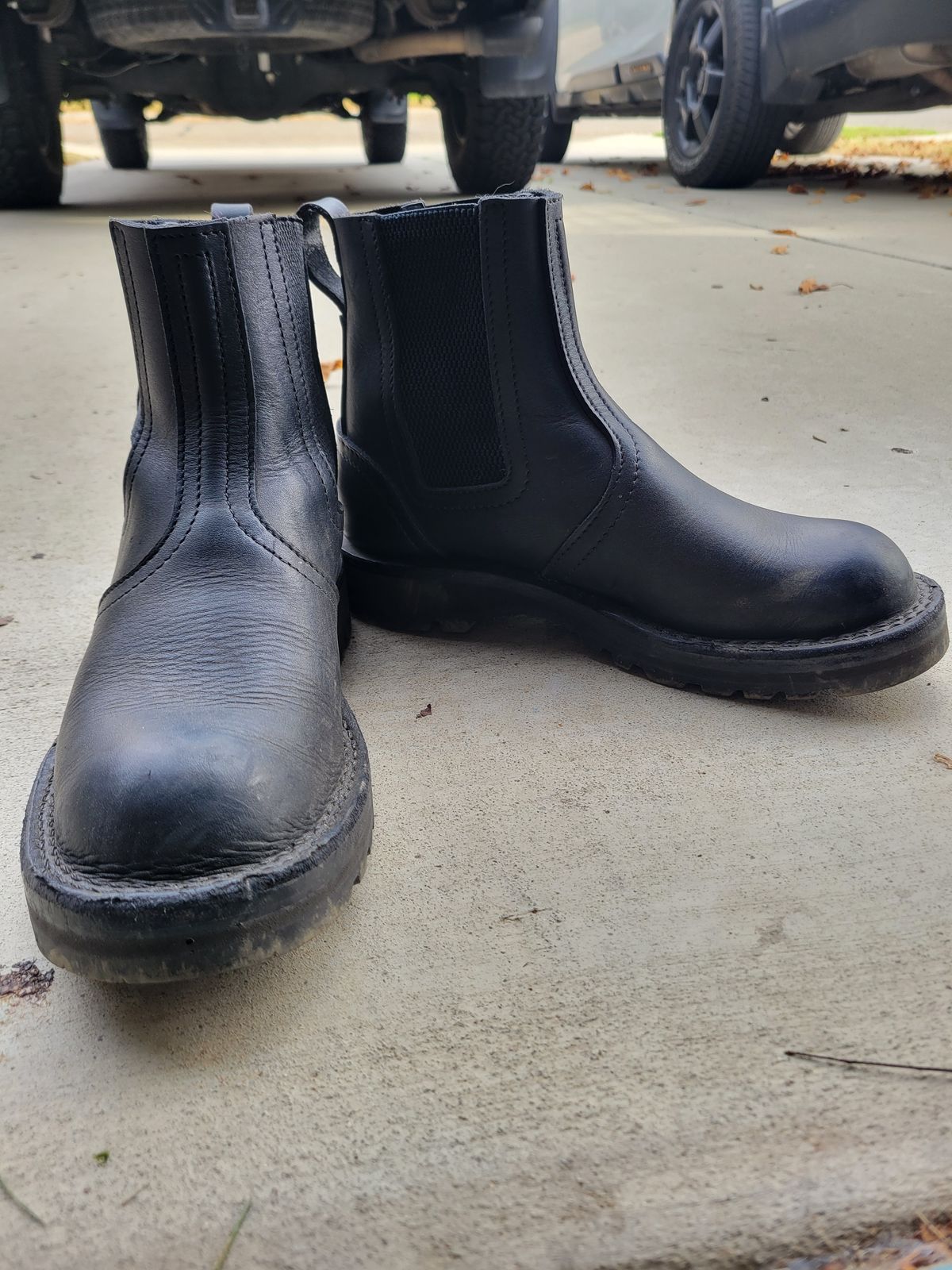 Photo by danjr92 on December 21, 2025 of the Nicks Work Chelsea in Seidel MaxSupport Black.