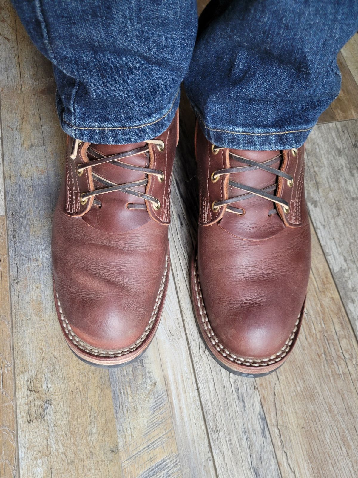 Photo by danjr92 on December 14, 2025 of the Nicks MTO in Horween Roanoke Timber.