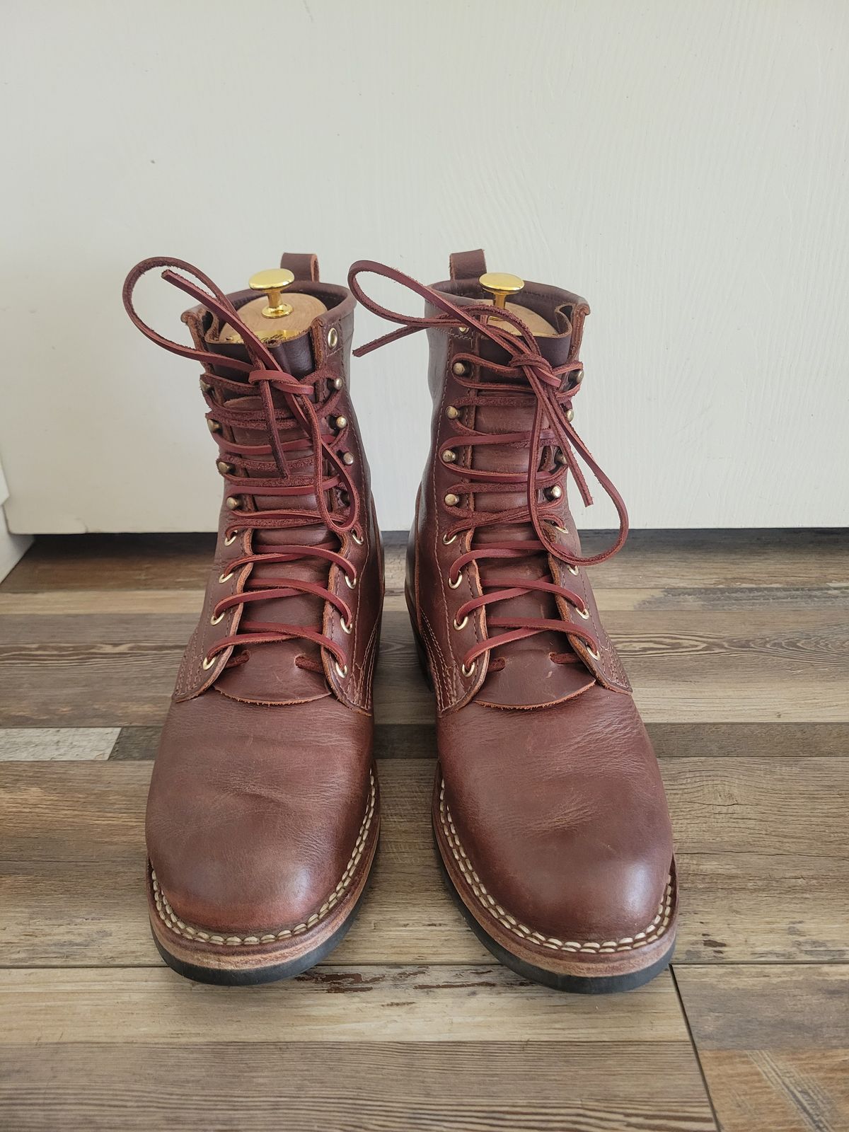 Photo by danjr92 on March 25, 2026 of the Nicks MTO in Horween Roanoke Timber.