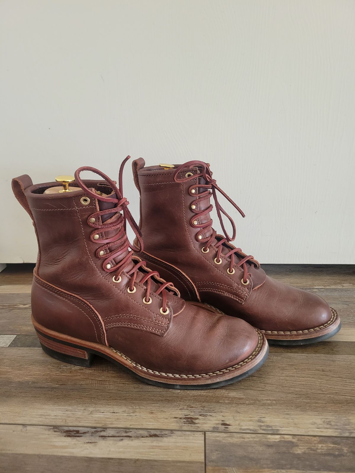 Photo by danjr92 on March 25, 2026 of the Nicks MTO in Horween Roanoke Timber.