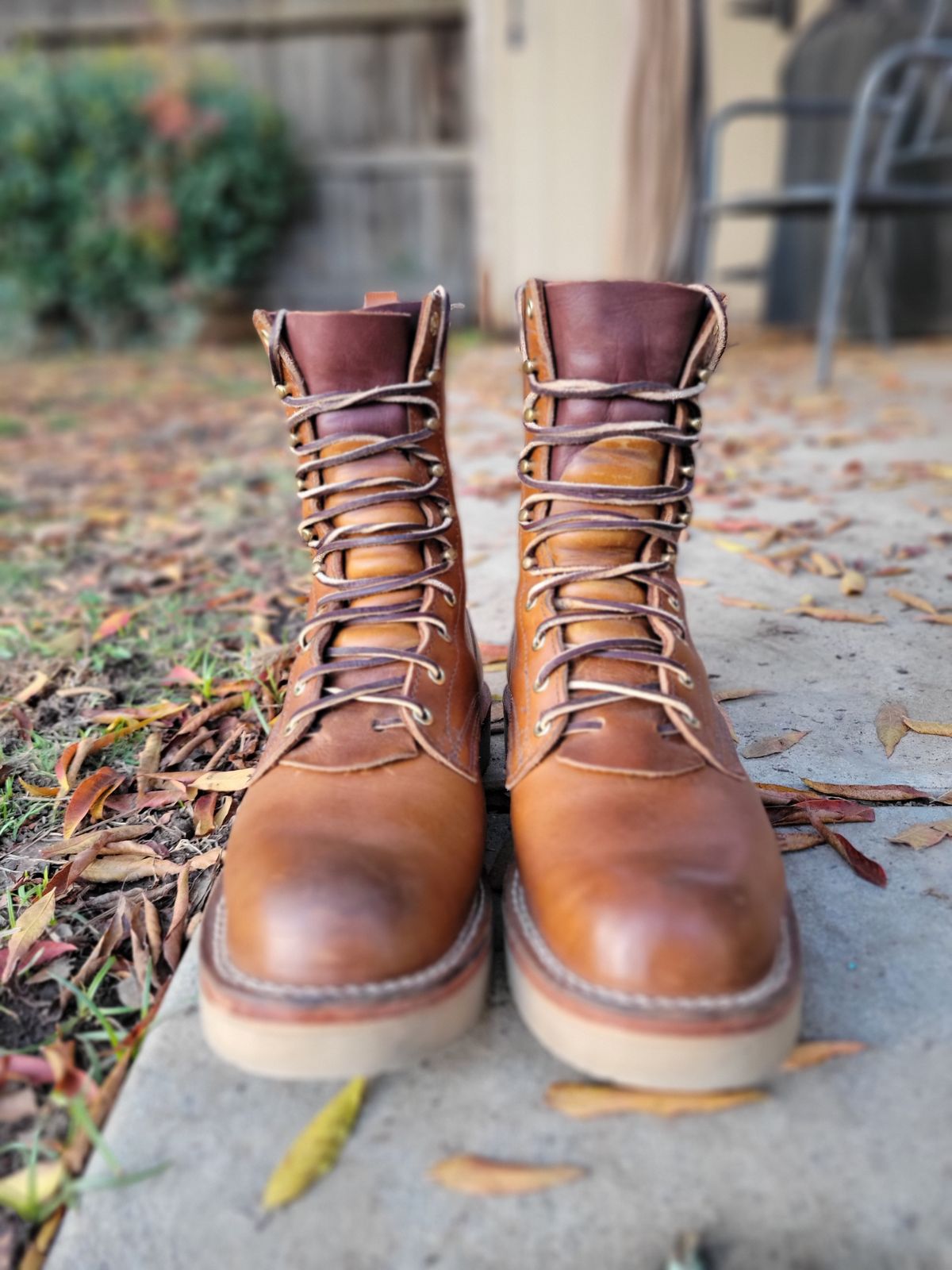 Photo by danjr92 on November 28, 2024 of the Nicks Traveler in Nicks / Horween Cognac Shackleton.