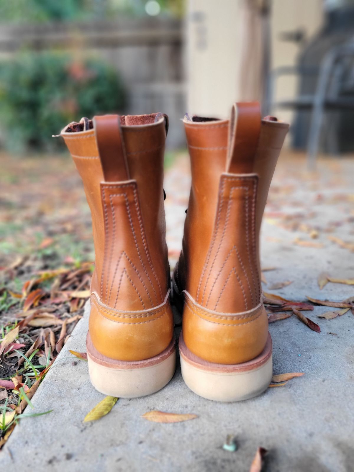 Photo by danjr92 on November 28, 2024 of the Nicks Traveler in Nicks / Horween Cognac Shackleton.
