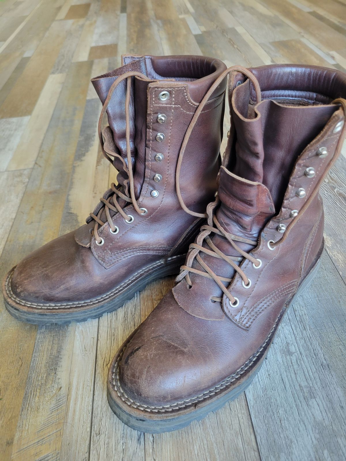 Photo by danjr92 on March 8, 2026 of the Nicks Ridgeline Hiking Boot in Seidel MaxSupport Walnut.