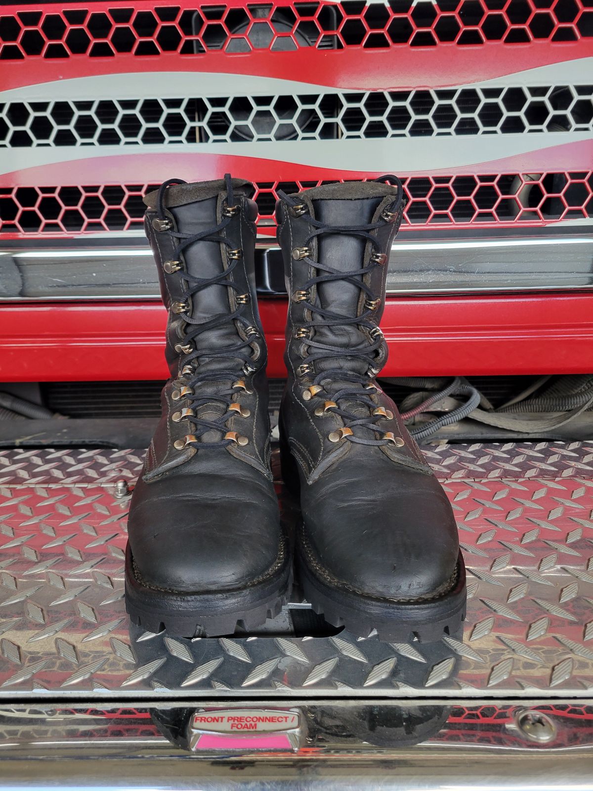 Photo by danjr92 on May 12, 2025 of the White's Fire Hybrid in Unknown Leather.