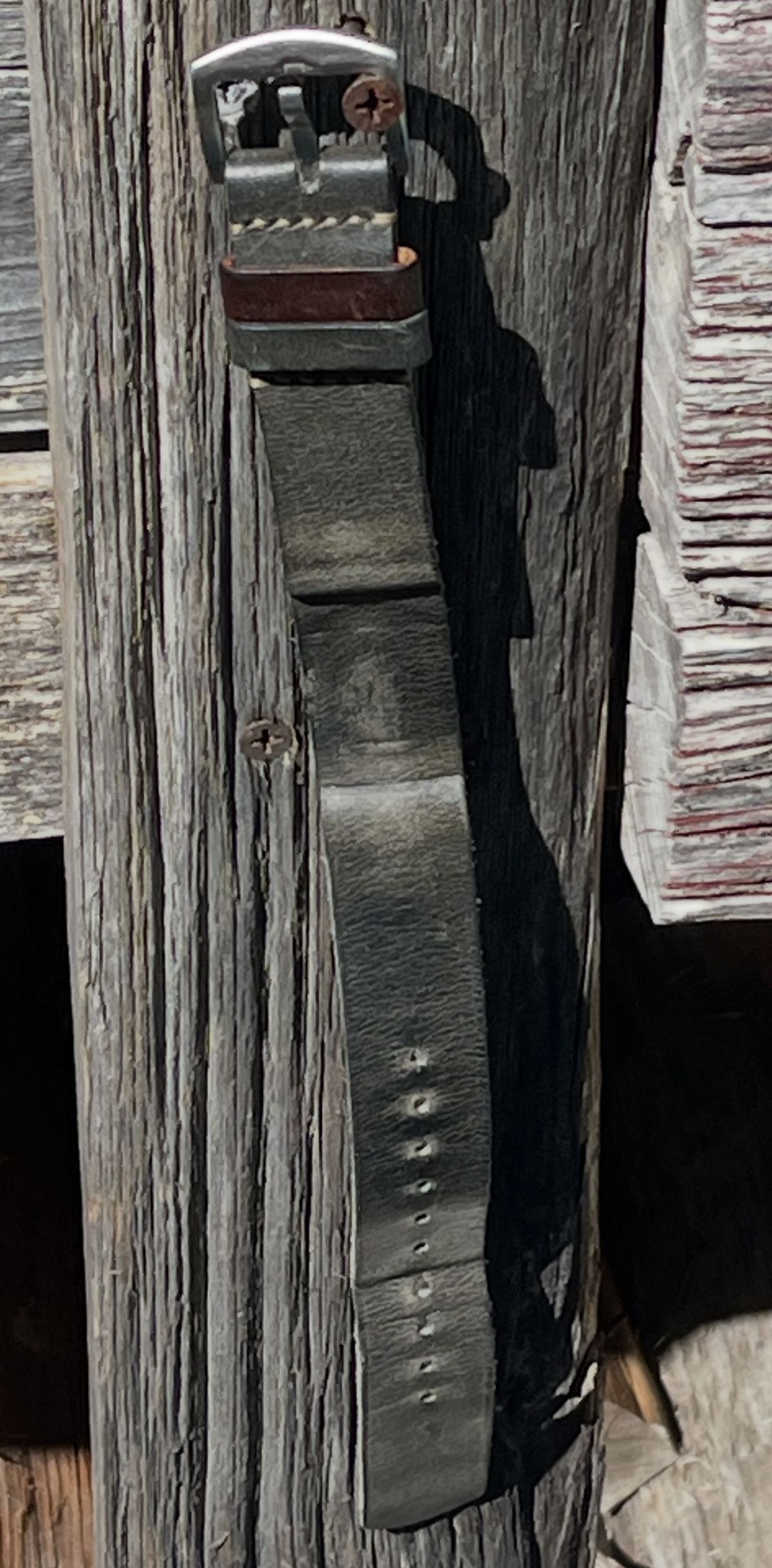 Photo by ecworks on November 3, 2025 of the Bas & Lokes Benjamin in Grey/Green.