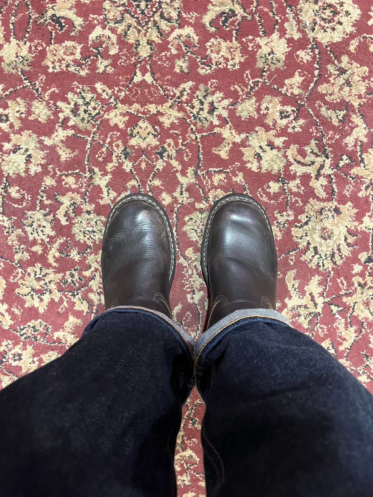 Photo by alikyufa on November 21, 2025 of the White's Nomad Engineer Boots in Seidel Elk Tan.