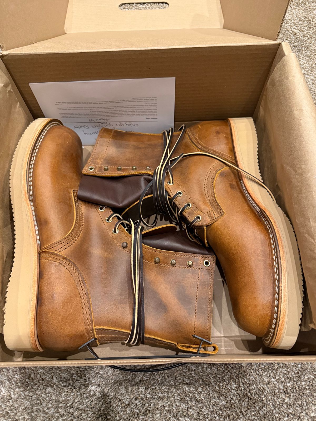 Photo by JR_60 on January 7, 2026 of the Nicks Traveler in Horween Orange Predator.