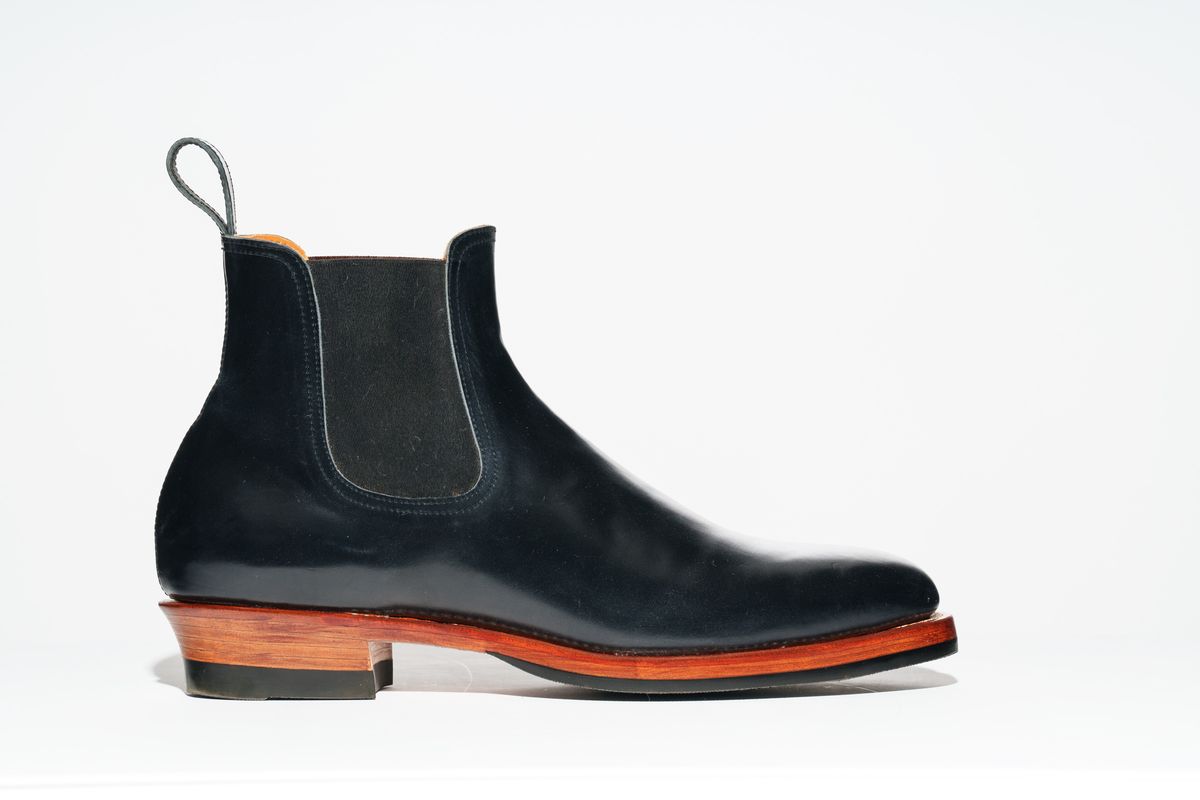 Photo by TToma on October 1, 2025 of the Briselblack The Seventh Chelsea Boot in Shinki Black Shell Cordovan.