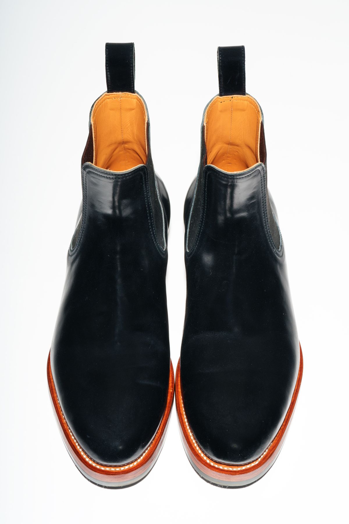 Photo by TToma on October 1, 2025 of the Briselblack The Seventh Chelsea Boot in Shinki Black Shell Cordovan.
