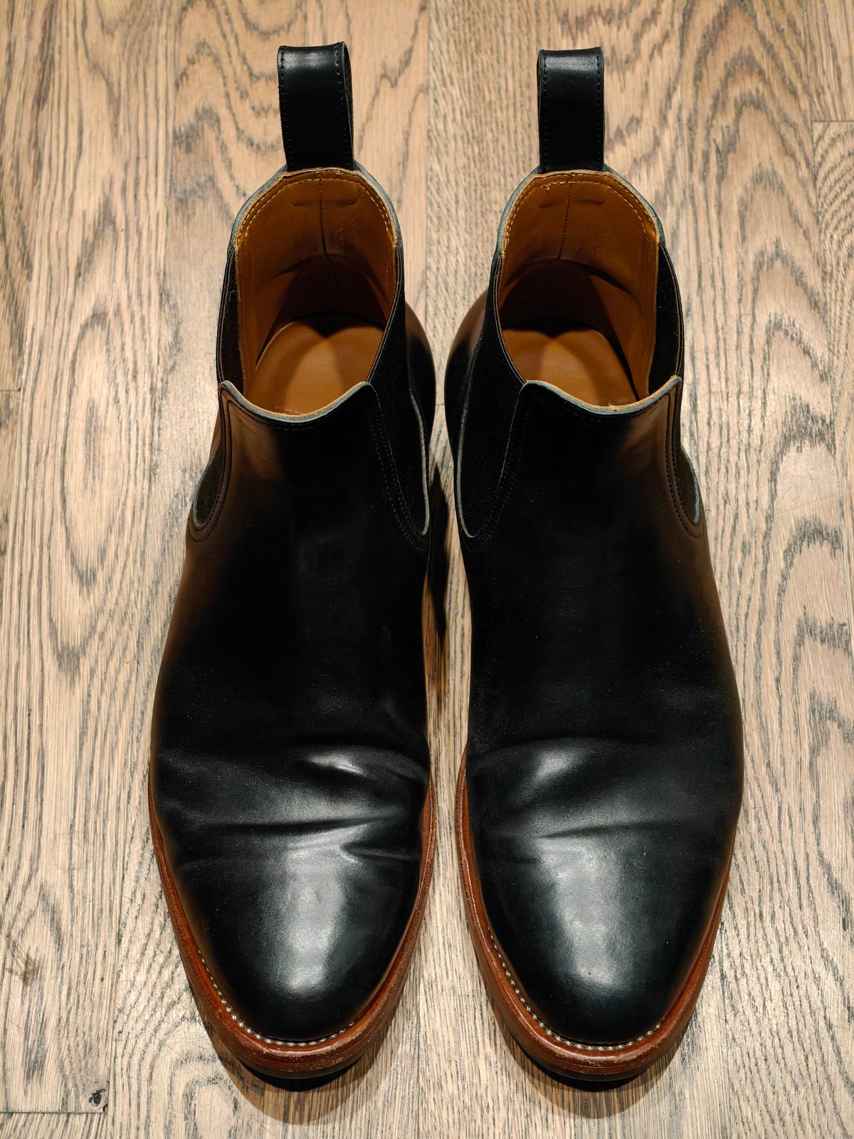 Photo by TToma on March 6, 2026 of the Briselblack The Seventh Chelsea Boot in Shinki Black Shell Cordovan.