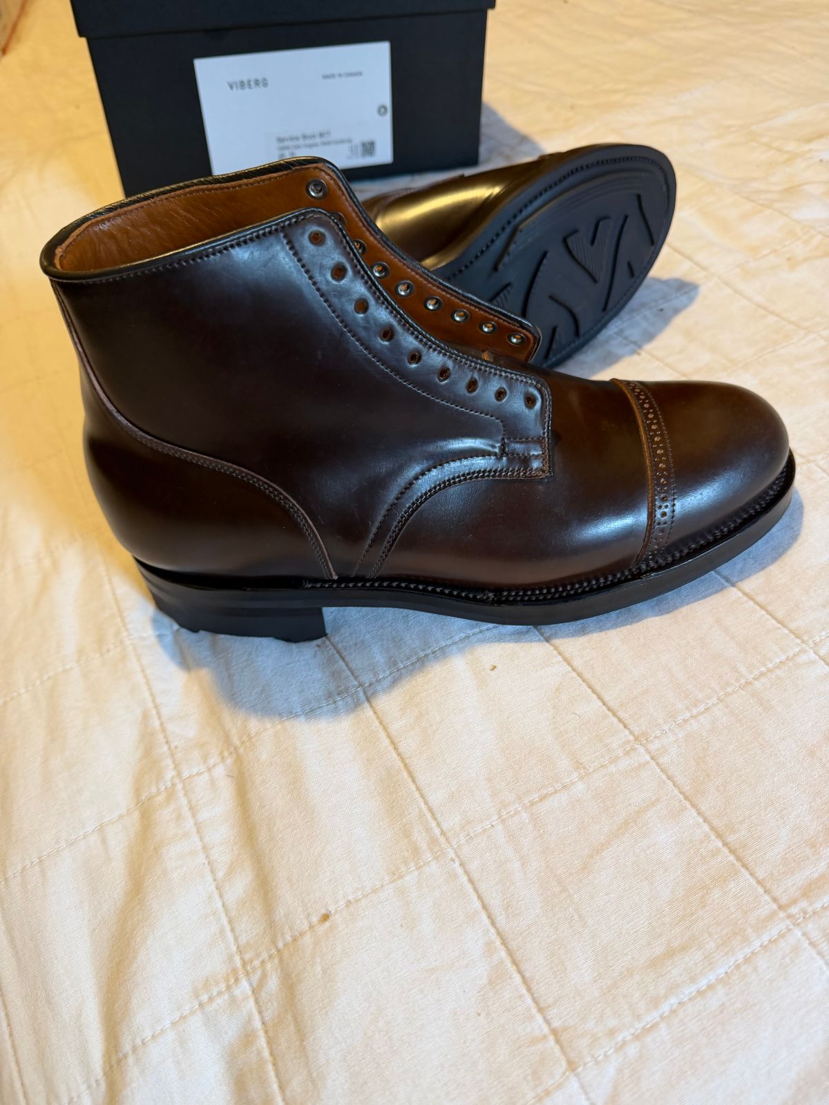 Photo by jotac on June 9, 2026 of the Viberg Service Boot BCT in Horween Dark Cognac Shell Cordovan.