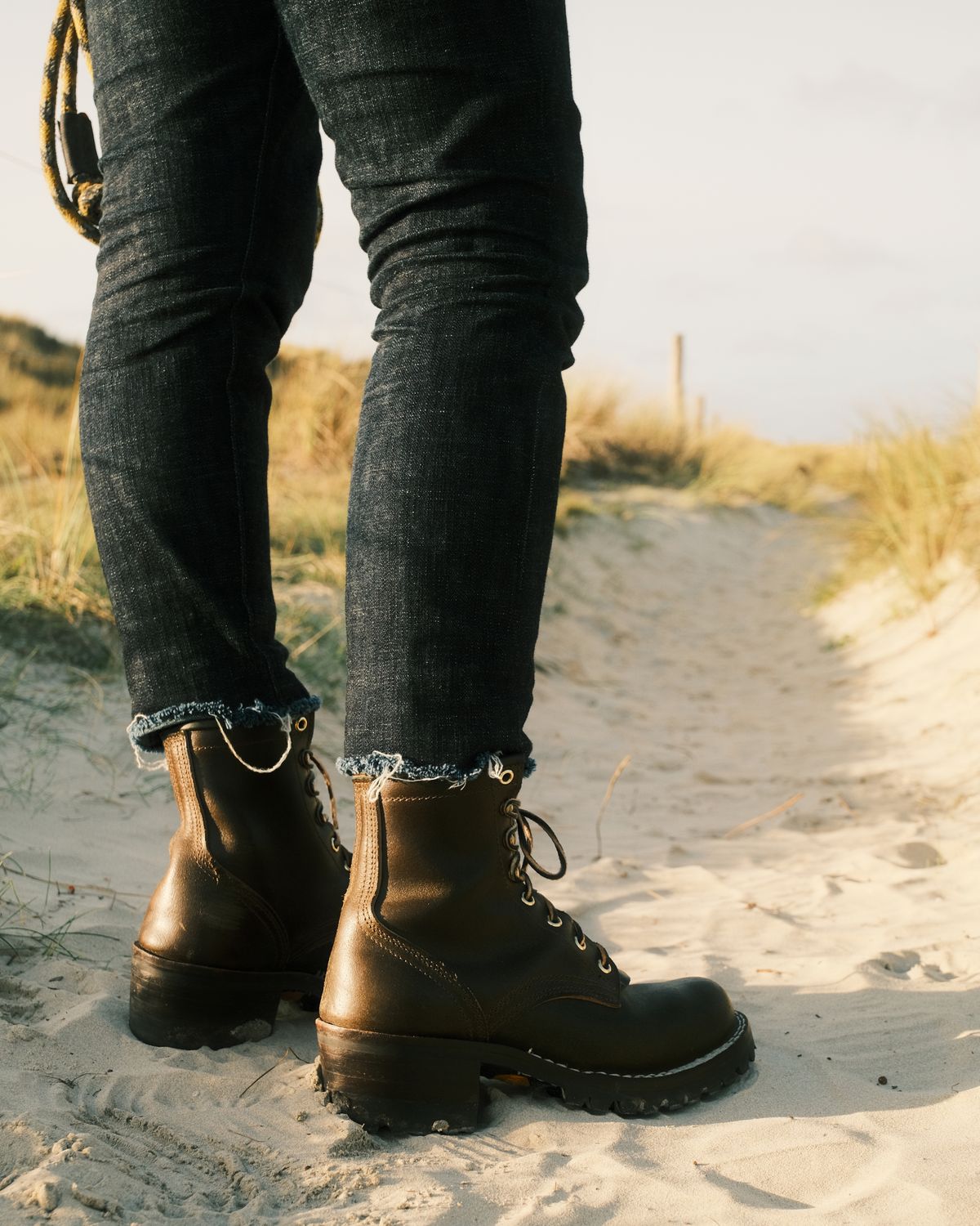 Photo by Amalgame on November 2, 2025 of the Nicks Becca in Horween Greener Pastures Waxed Flesh.