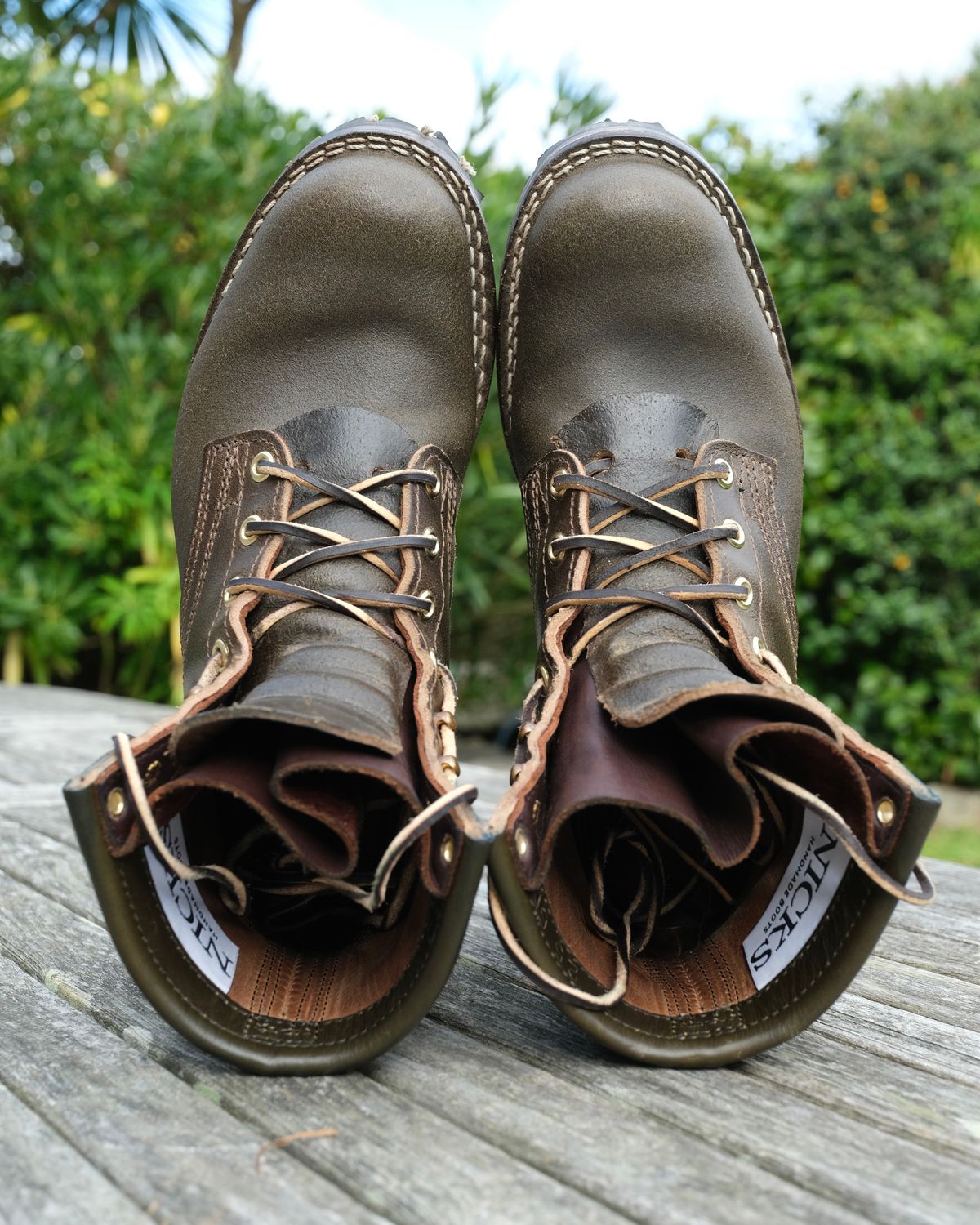 Photo by Amalgame on October 26, 2025 of the Nicks Becca in Horween Greener Pastures Waxed Flesh.