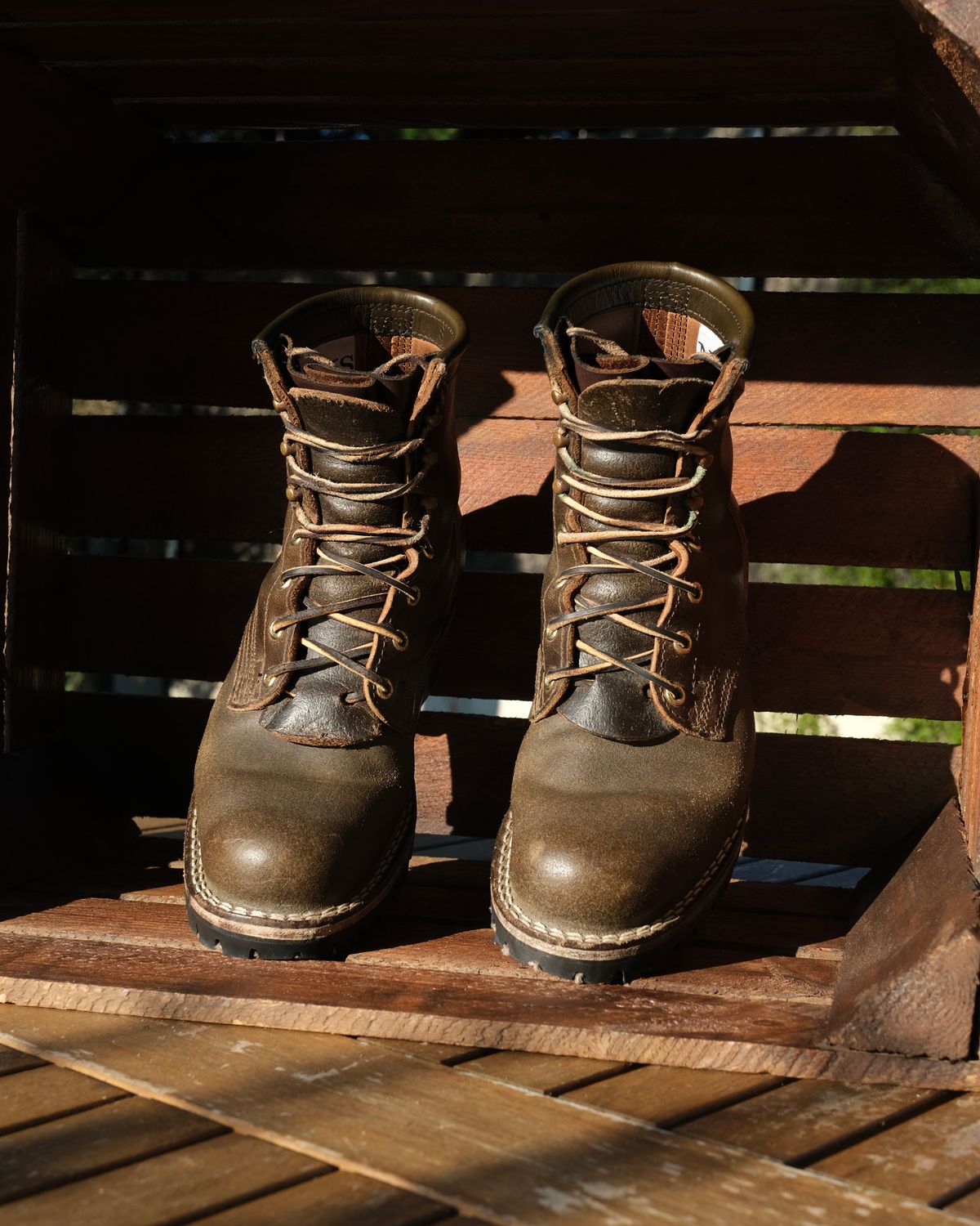 Photo by Amalgame on December 26, 2025 of the Nicks Becca in Horween Greener Pastures Waxed Flesh.