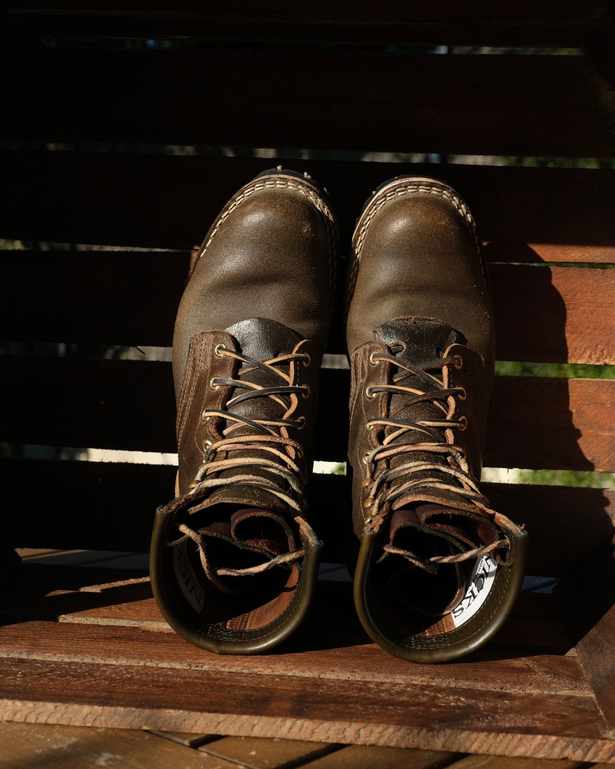 Photo by Amalgame on December 26, 2025 of the Nicks Becca in Horween Greener Pastures Waxed Flesh.