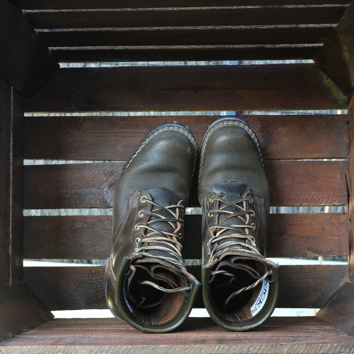 Photo by Amalgame on December 26, 2025 of the Nicks Becca in Horween Greener Pastures Waxed Flesh.