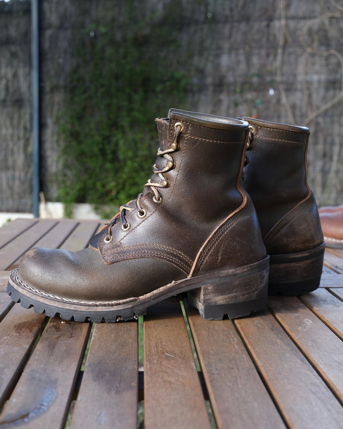 Photo by Amalgame on January 25, 2026 of the Nicks Becca in Horween Greener Pastures Waxed Flesh.