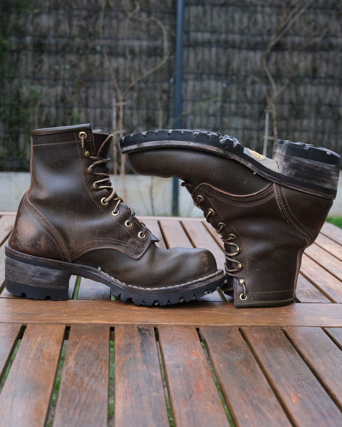 Photo by Amalgame on February 23, 2026 of the Nicks Becca in Horween Greener Pastures Waxed Flesh.