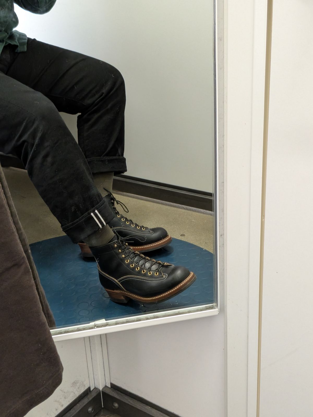 Photo by staikhouse on December 29, 2024 of the John Lofgren Donkey Puncher Boots in Horween Black Chromexcel.