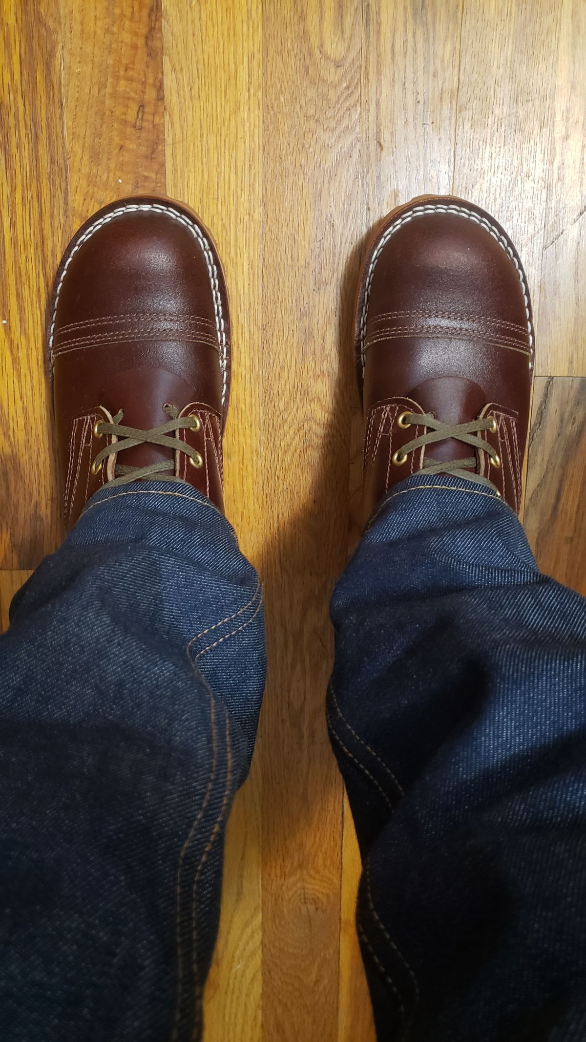 Photo by ratrod34 on May 9, 2024 of the Nicks Lace Up Heritage in Horween Tan Waxed Flesh.