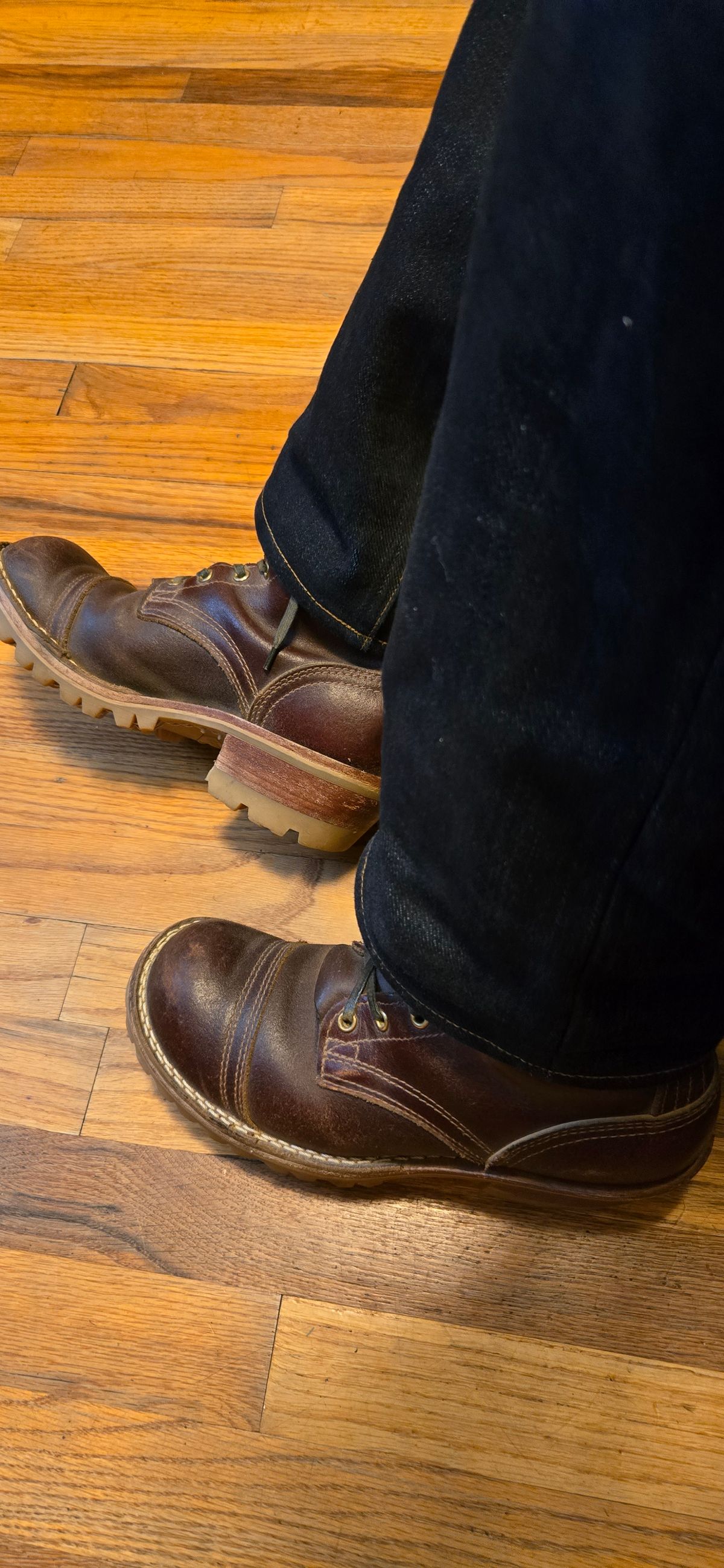Photo by ratrod34 on May 9, 2025 of the Nicks Lace Up Heritage in Horween Tan Waxed Flesh.