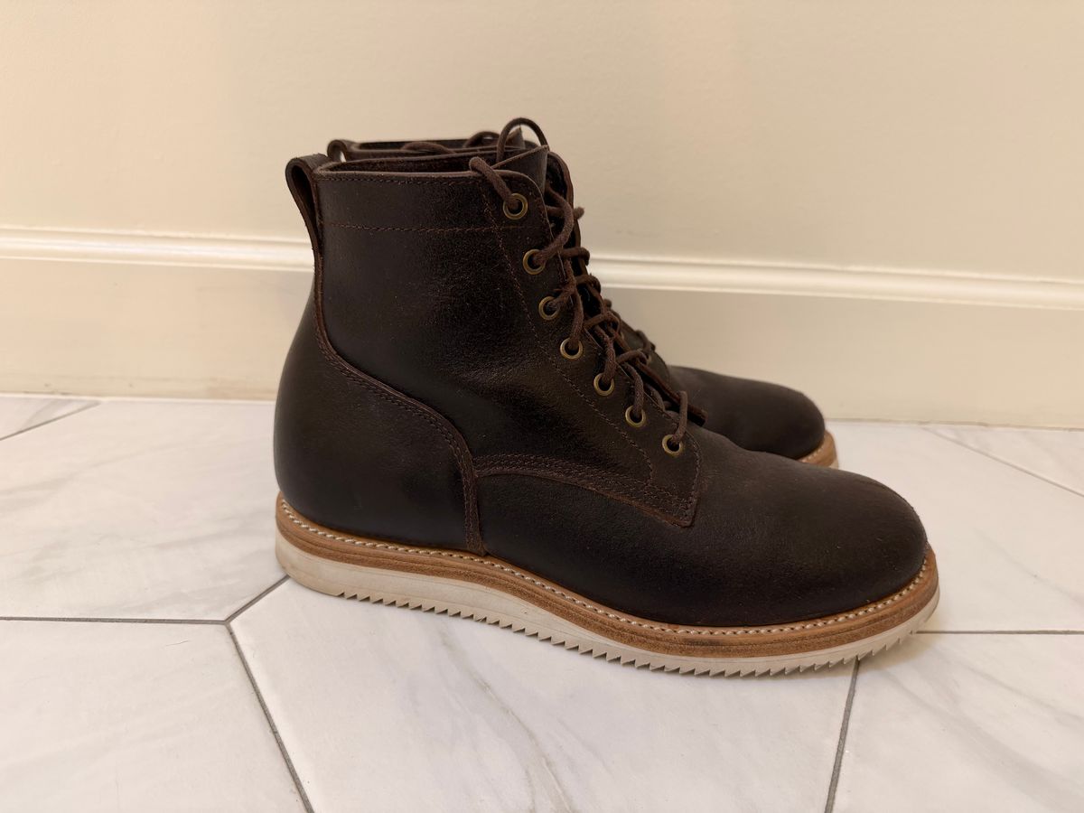 Photo by sorrick on October 2, 2025 of the Caswell Boot Company Eckington in Horween Dark Brown Waxed Flesh.