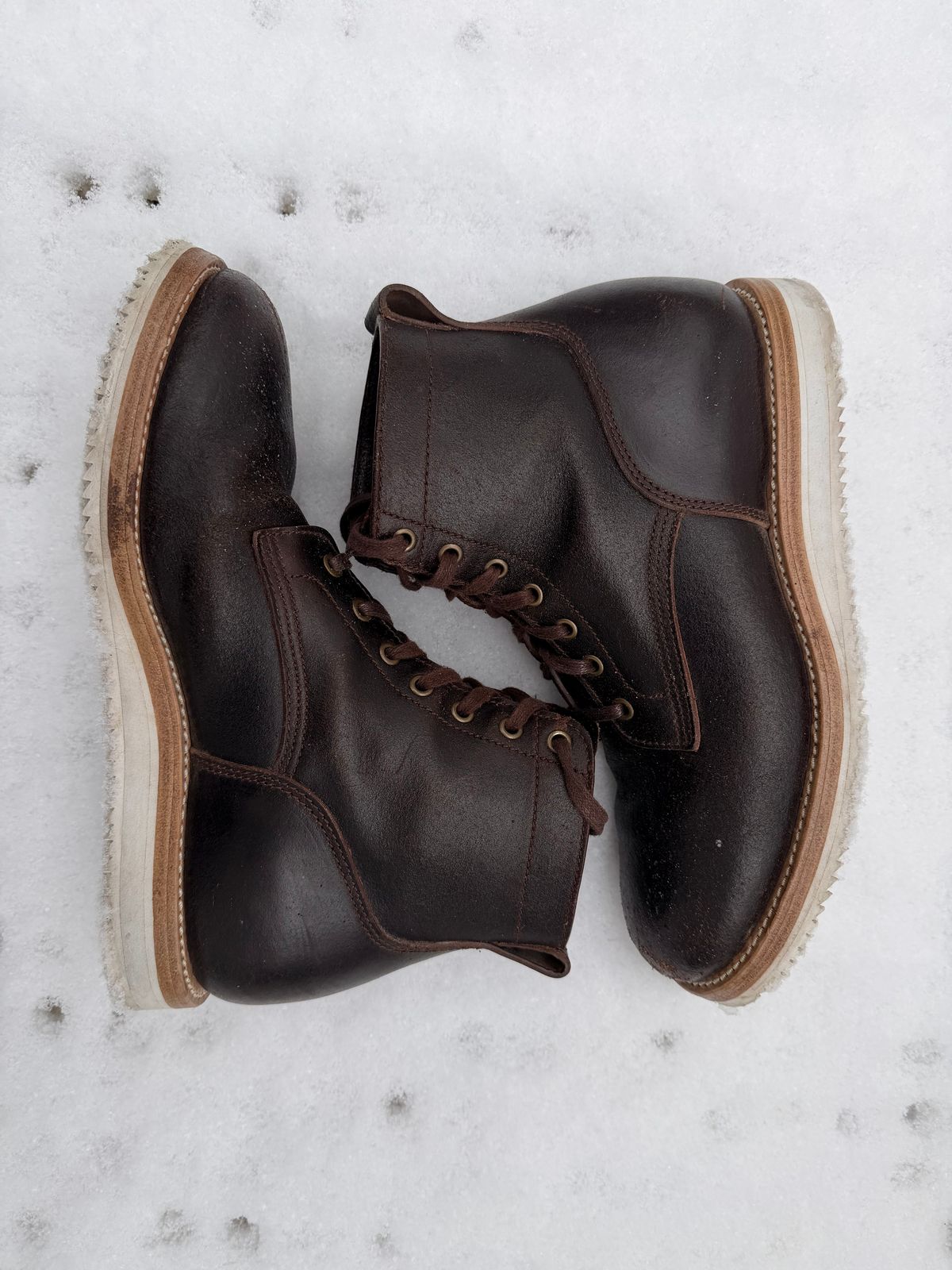 Photo by sorrick on December 5, 2025 of the Caswell Boot Company Eckington in Horween Dark Brown Waxed Flesh.