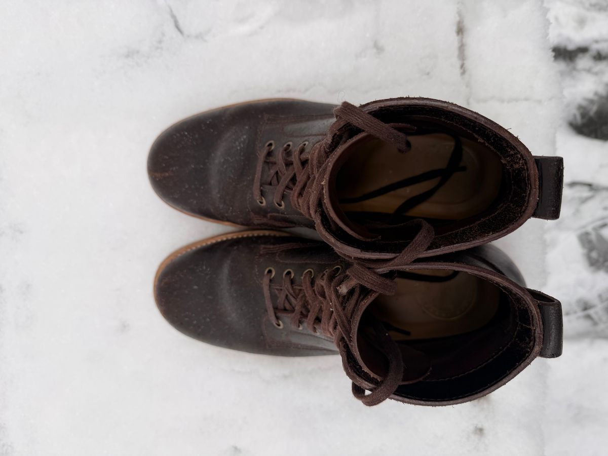 Photo by sorrick on December 5, 2025 of the Caswell Boot Company Eckington in Horween Dark Brown Waxed Flesh.