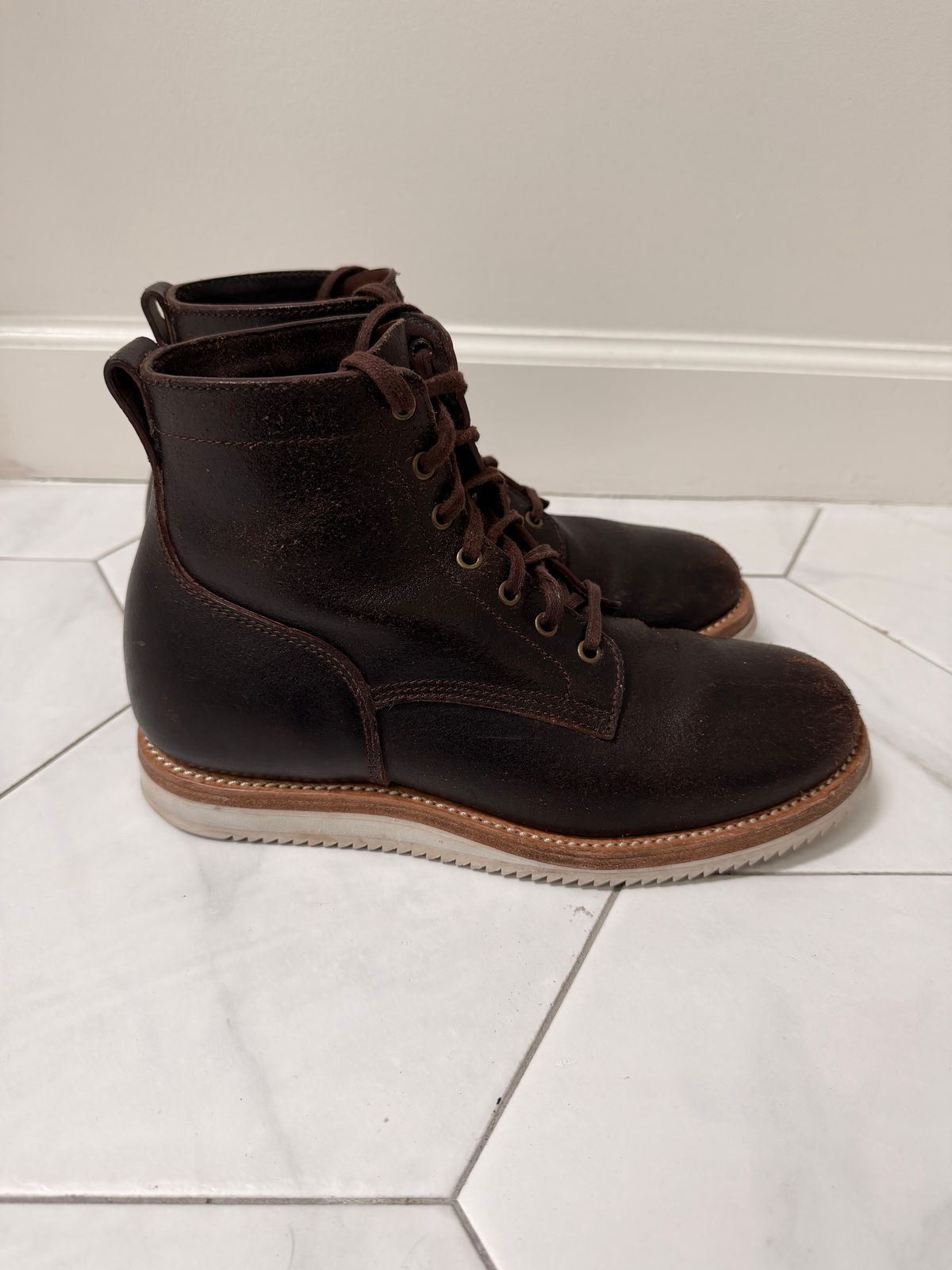 Photo by sorrick on April 3, 2026 of the Caswell Boot Company Eckington in Horween Dark Brown Waxed Flesh.