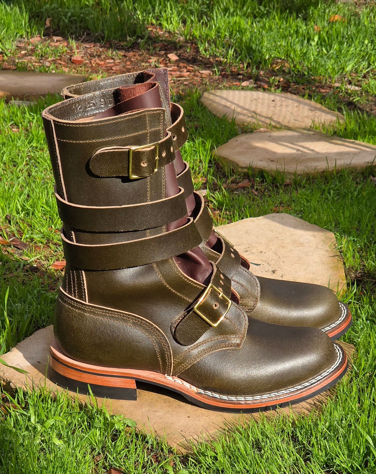 Photo by GumballGimbel on December 27, 2025 of the Nicks TankerPro in Nicks / Greener Pastures Waxed Flesh.