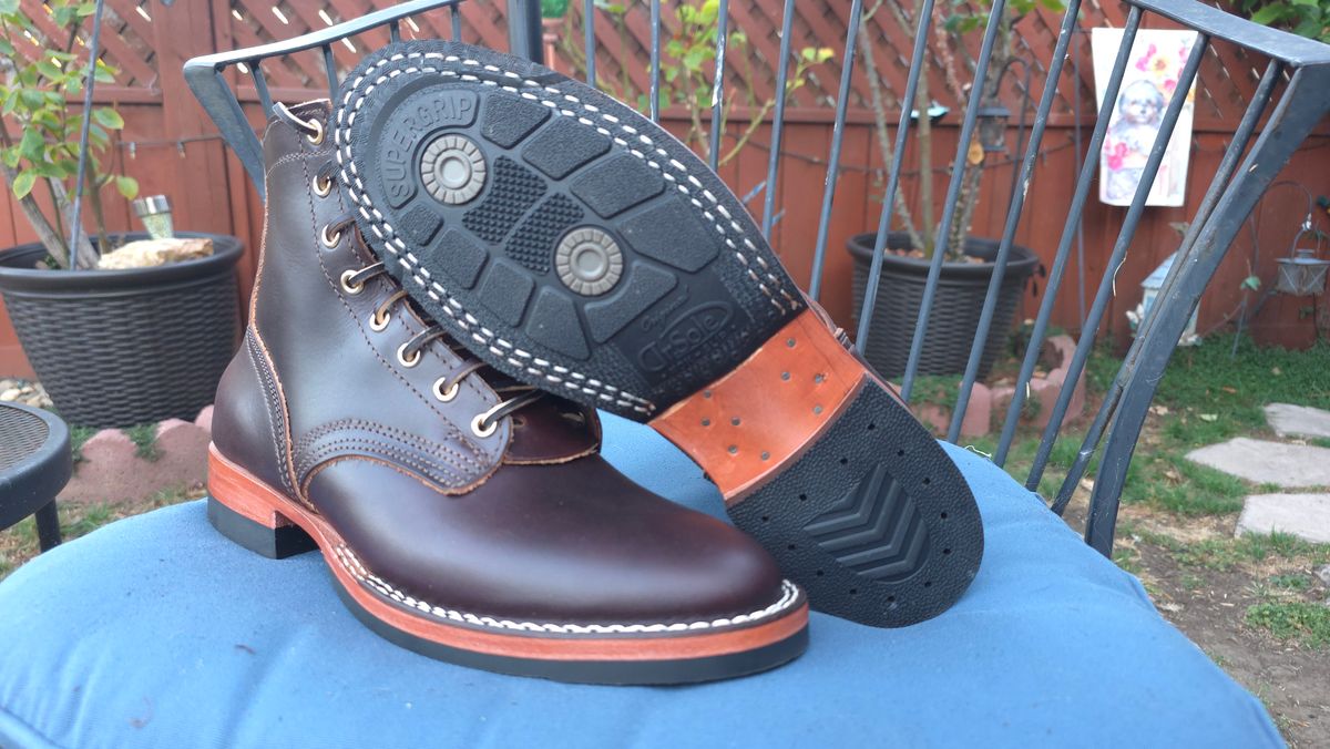 Photo by GumballGimbel on July 18, 2025 of the Nicks Parkhurst V3 in Wickett & Craig Walnut Double Stuffed.