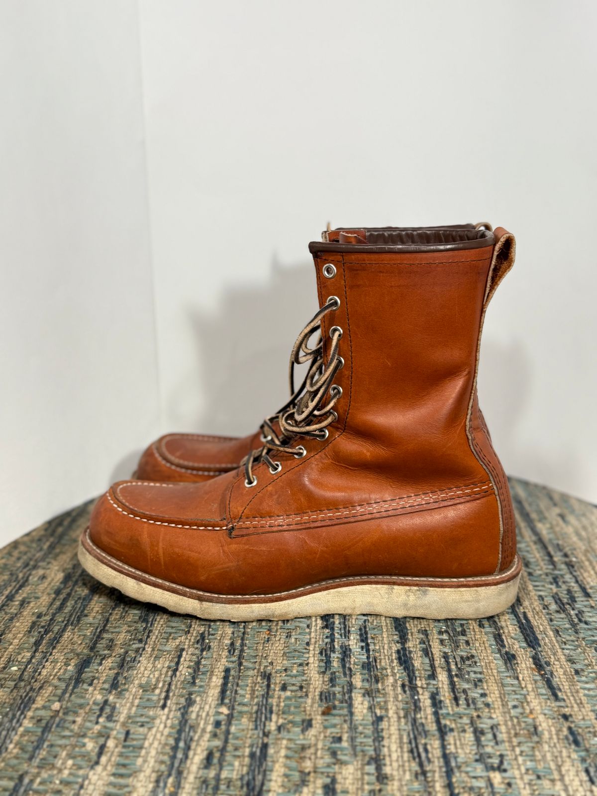 Photo by M_Vaughan on November 1, 2025 of the Red Wing 8-Inch Classic Moc in Oro Legacy Leather.