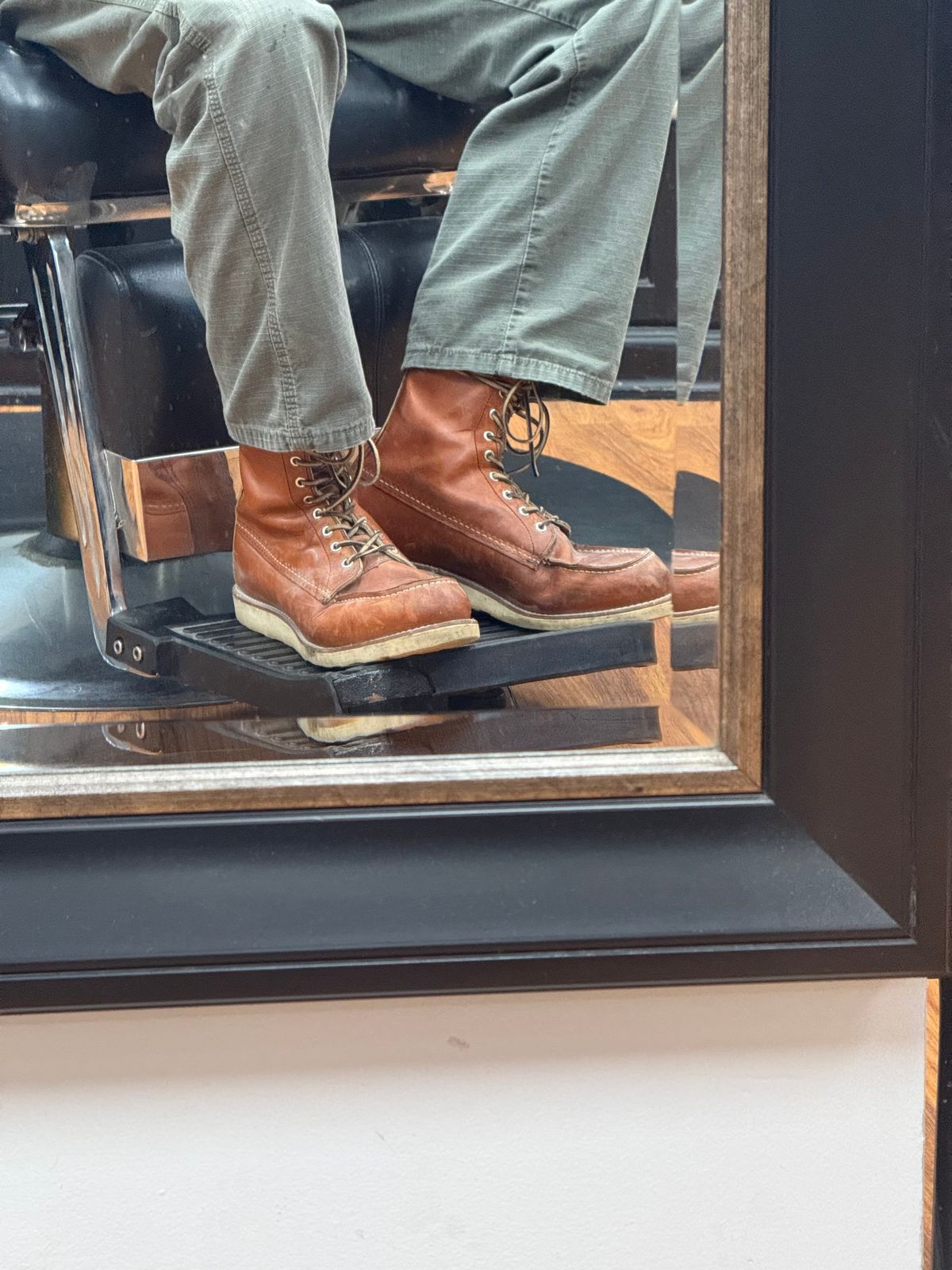 Photo by M_Vaughan on December 3, 2025 of the Red Wing 8-Inch Classic Moc in Oro Legacy Leather.
