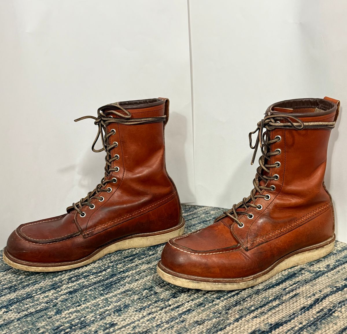 Photo by M_Vaughan on March 1, 2026 of the Red Wing 8-Inch Classic Moc in Oro Legacy Leather.