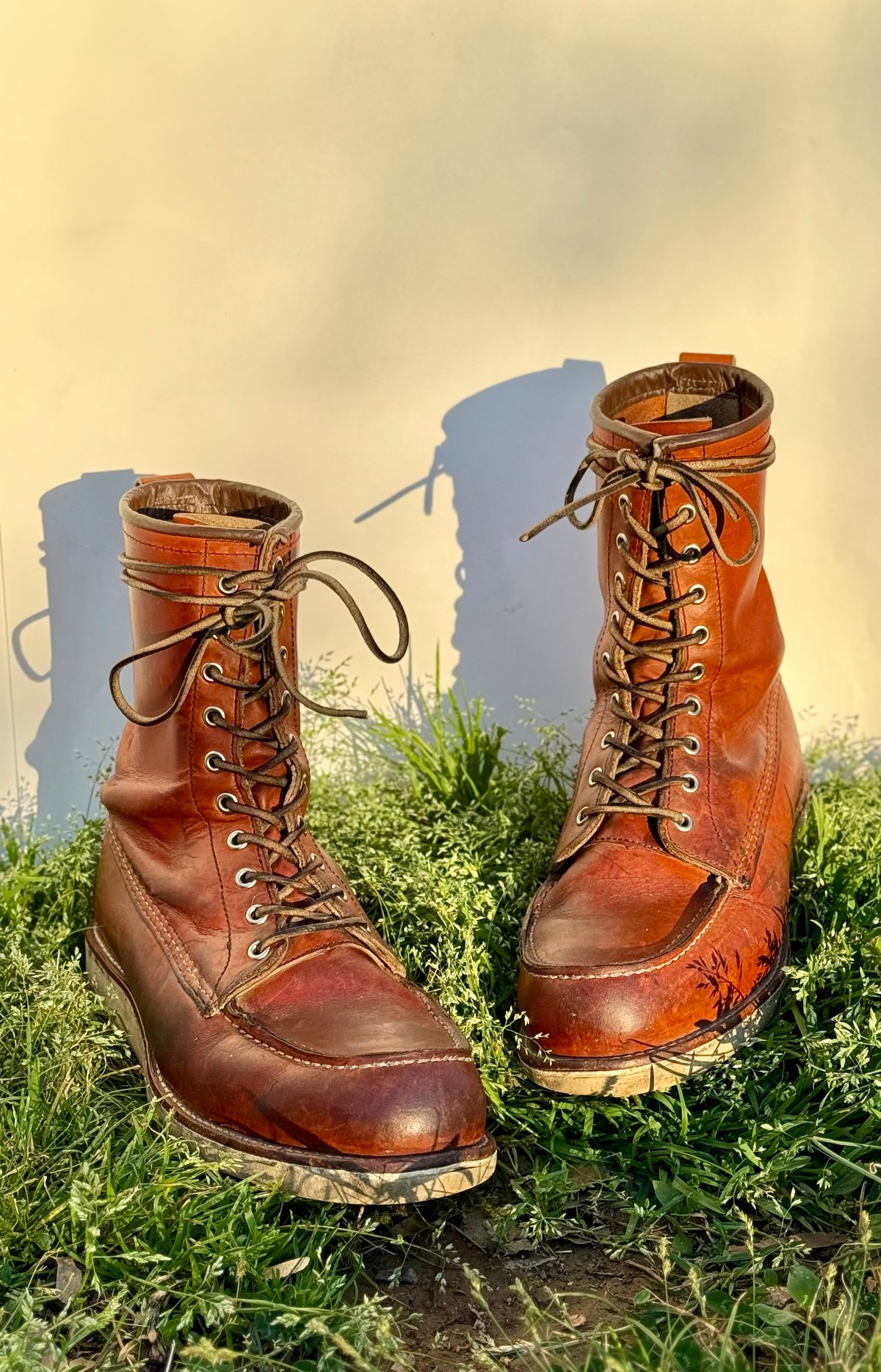 Photo by M_Vaughan on April 5, 2026 of the Red Wing 8-Inch Classic Moc in Oro Legacy Leather.