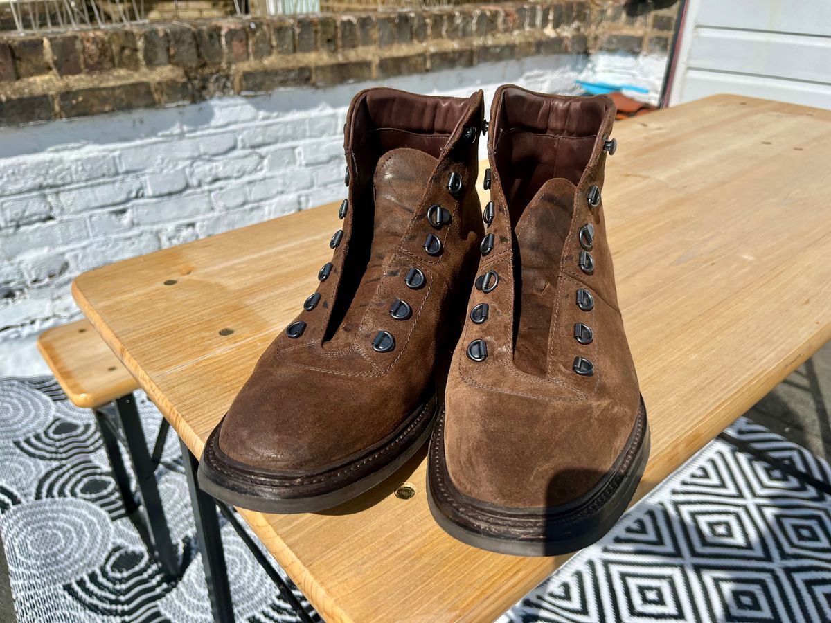 Photo by attaboy_alloy on June 2, 2025 of the Loake Hiker in Suede.