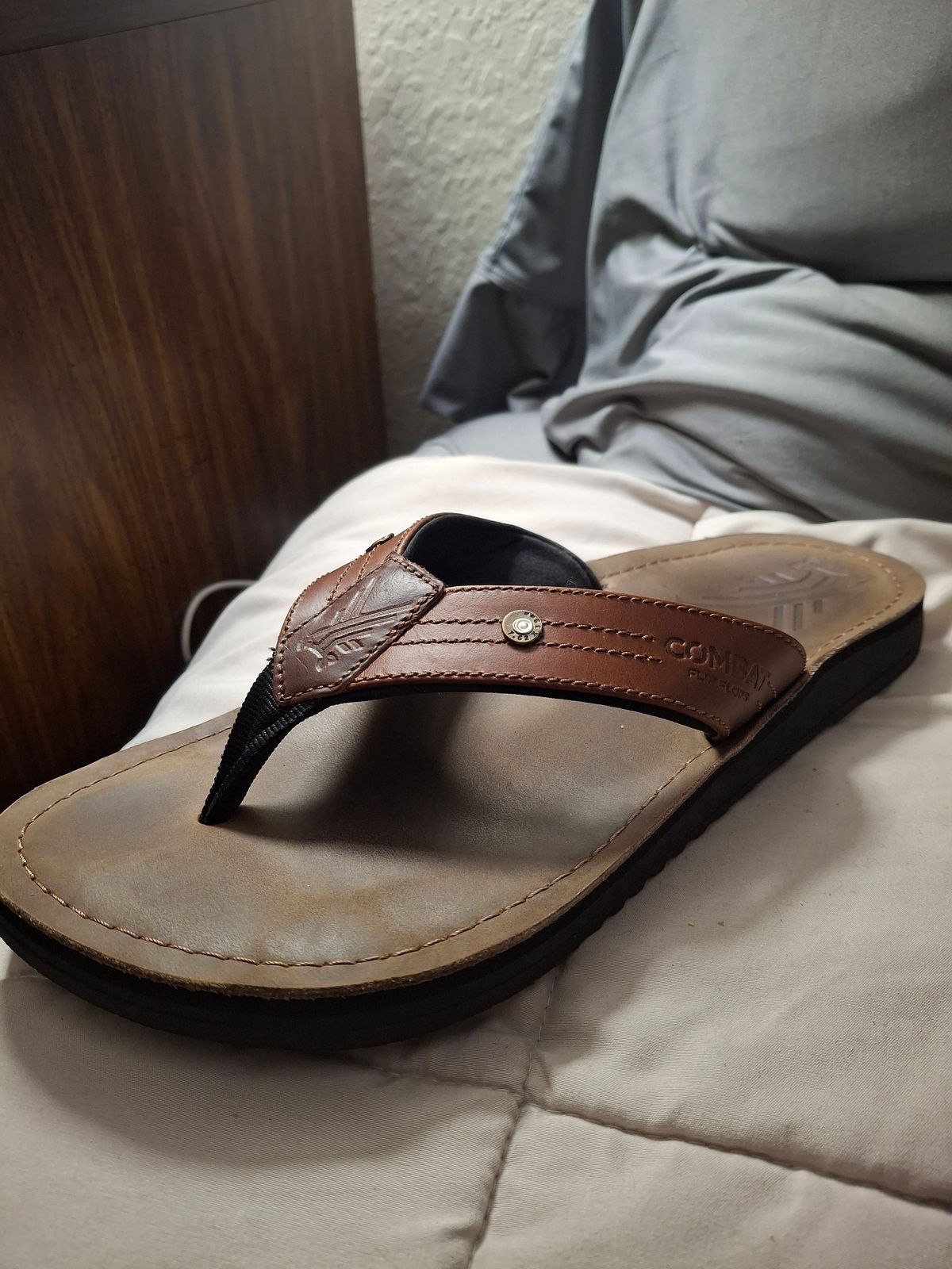 Photo by precision_arc_welding on December 27, 2025 of the Combat Flip Flops Men's AK in Unknown Leather.